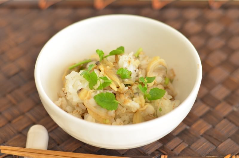 サバと玄米の炊き込みご飯